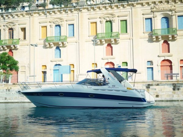 Bavaria 380 Sport charter yacht